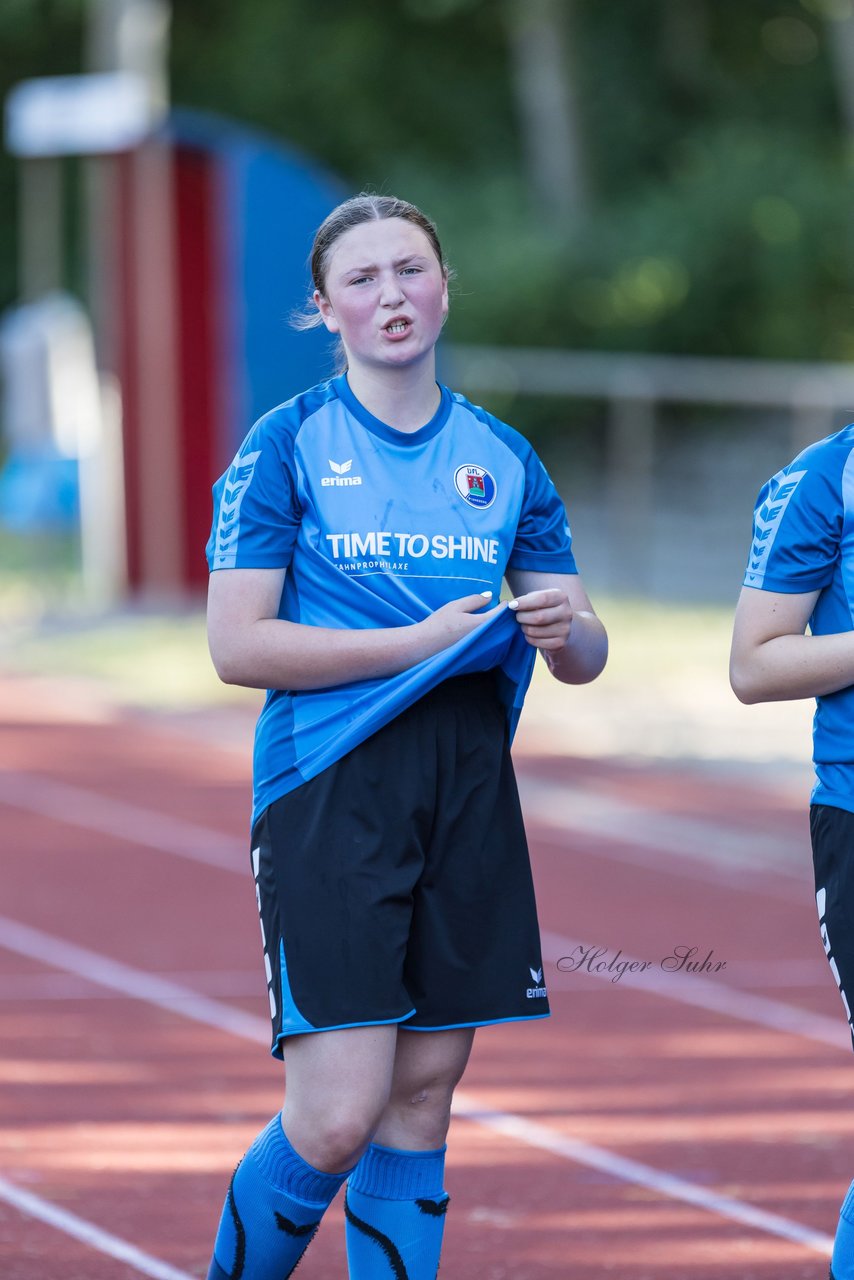 Bild 75 - Loewinnen Cup
